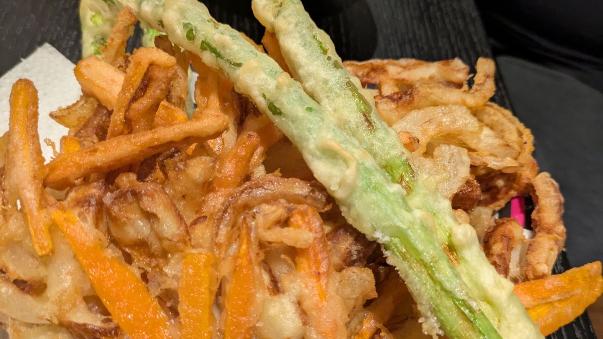 【レシピ】ザクッと揚がる天ぷらの衣｜冷めてもベチャッとしない秘密の配合！ | らくして、おいしく。こだわり少々。